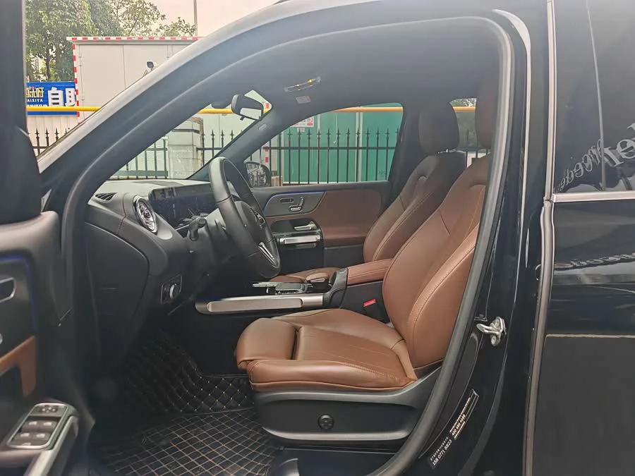 Mercedes Benz GLB