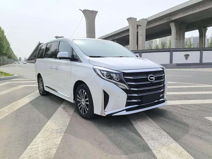 GAC Trumpchi M8