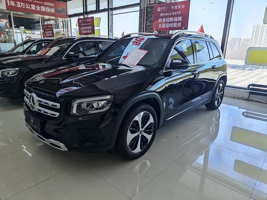 Mercedes Benz GLB