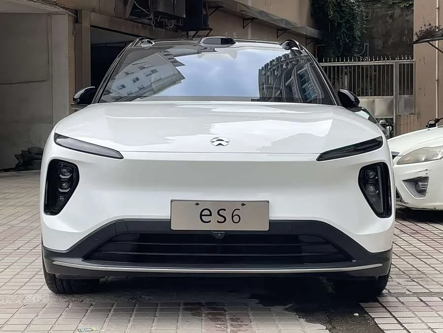NIO ES6
