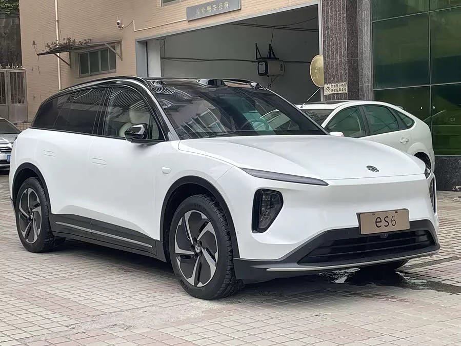 NIO ES6