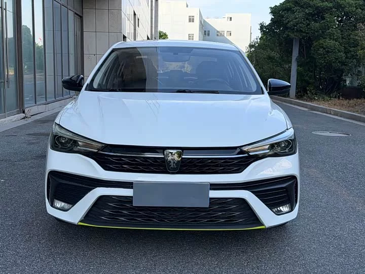 Roewe i5