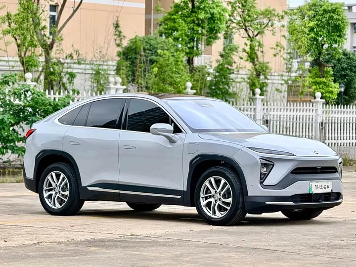 NIO EC6