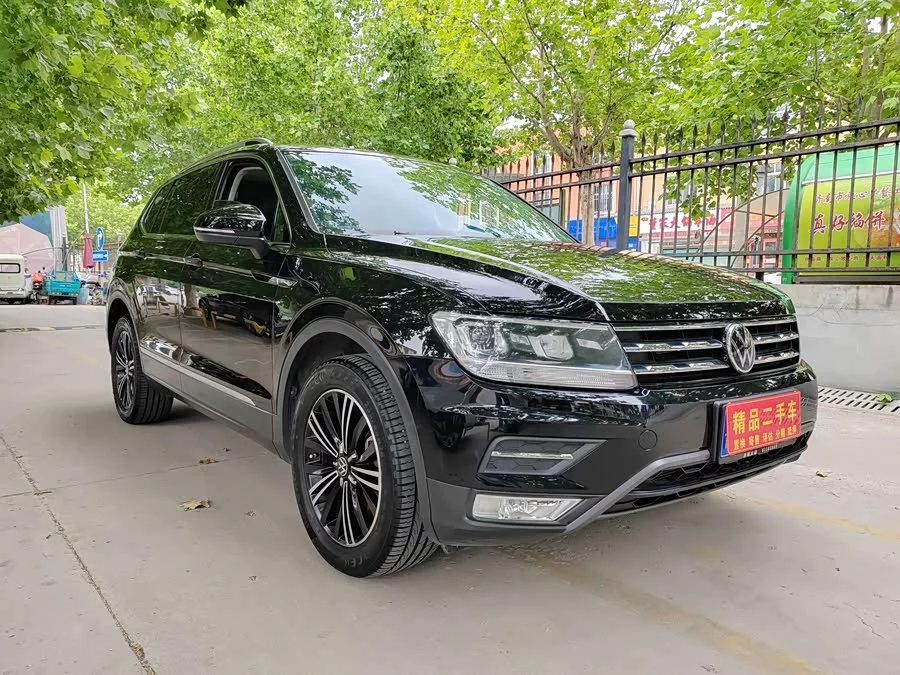 Volkswagen Tiguan L