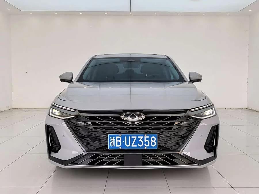Chery Arrizo 8