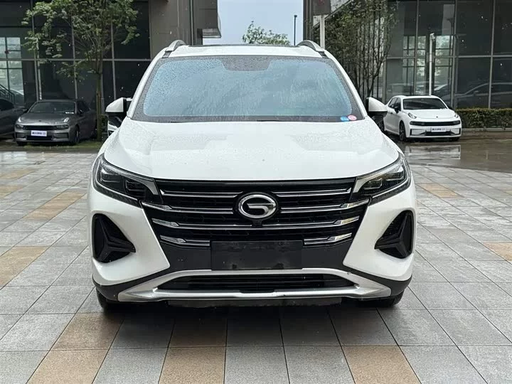 GAC Trumpchi GS4