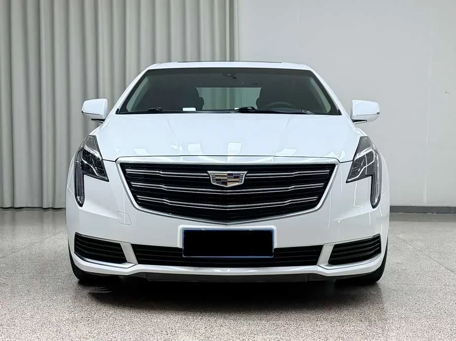 Cadillac XTS