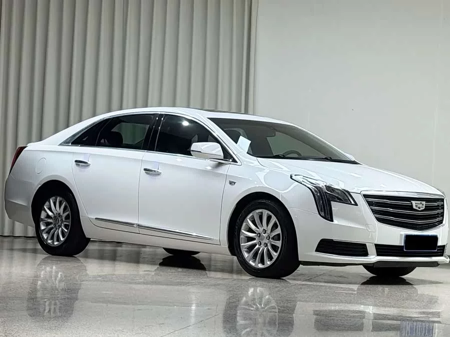 Cadillac XTS