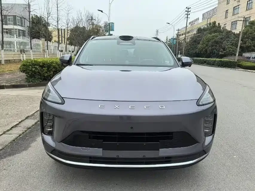 Exeed ET5