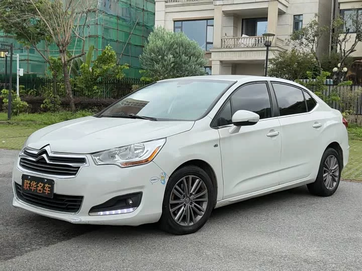 Citroën C4L