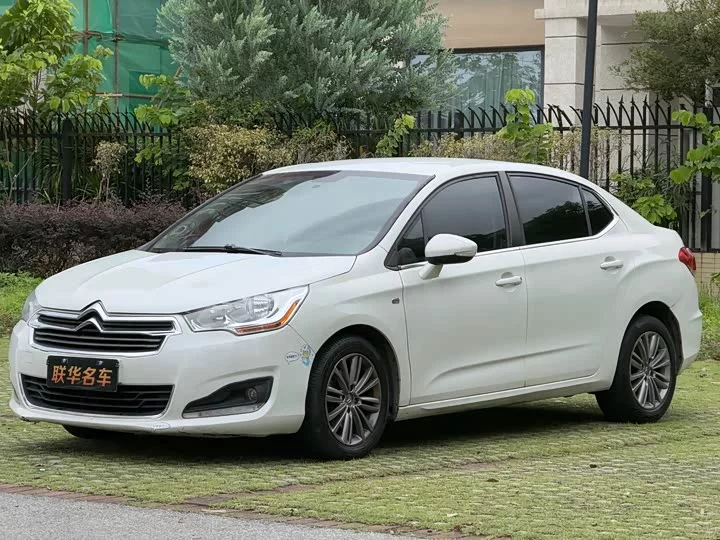 Citroën C4L