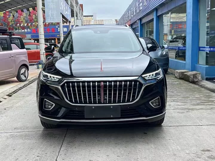 Hongqi HS5