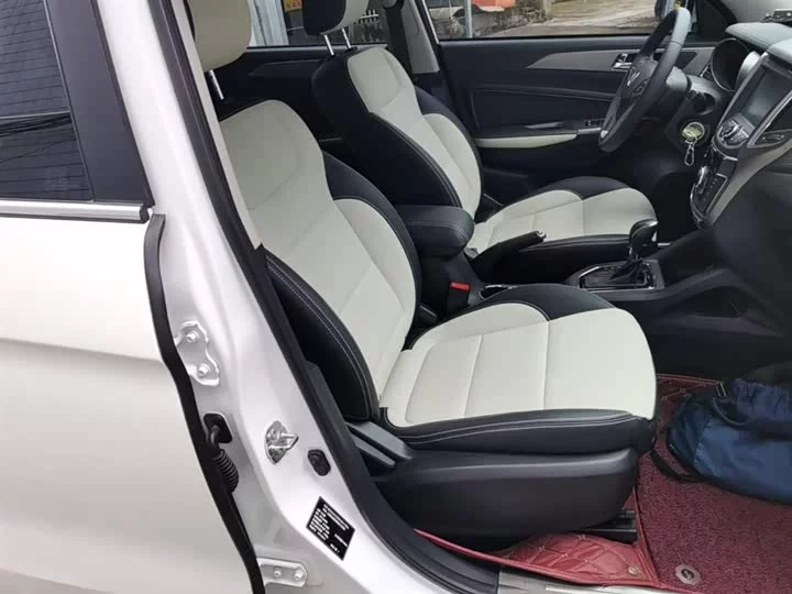 Changan CS35