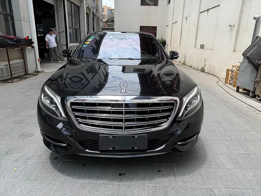 Mercedes Benz Maybach S-Class