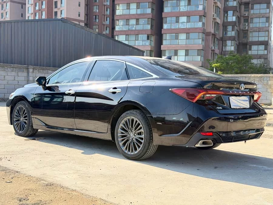 Toyota Avalon