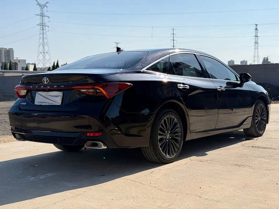 Toyota Avalon