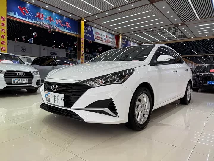 Hyundai Accept