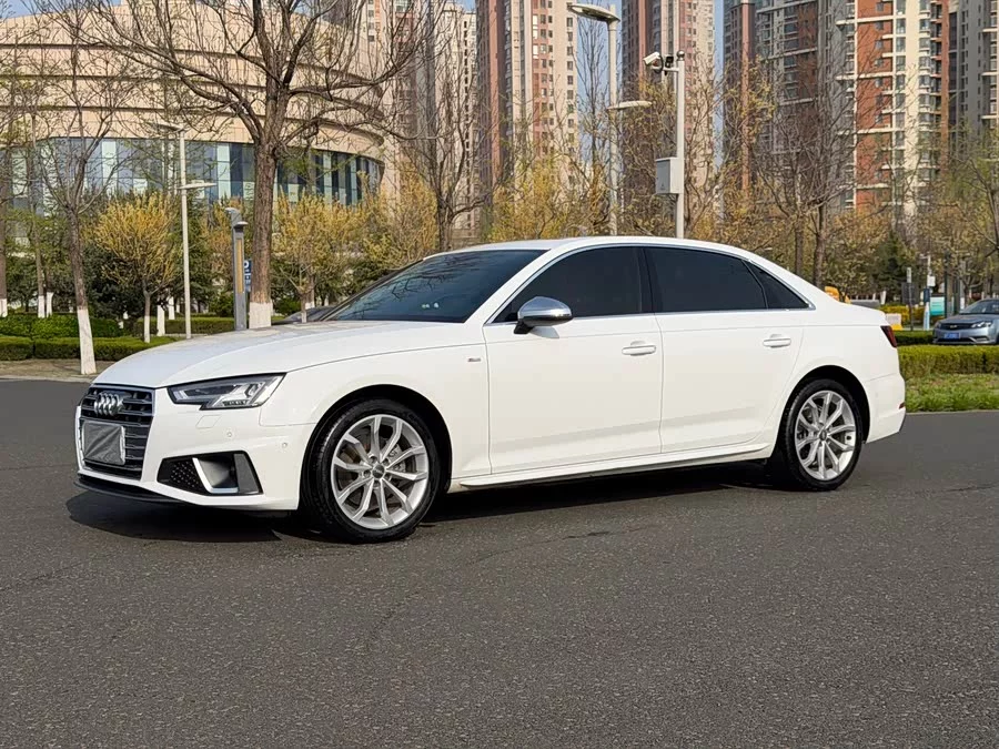 Audi A4L