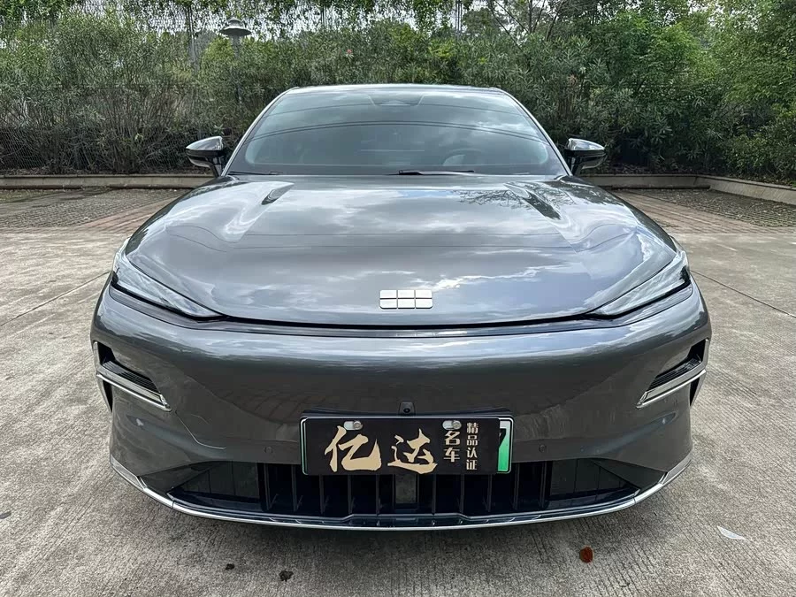 Geely Galaxy Star 8