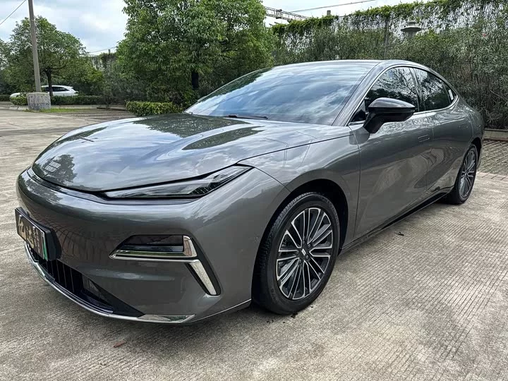 Geely Galaxy Star 8
