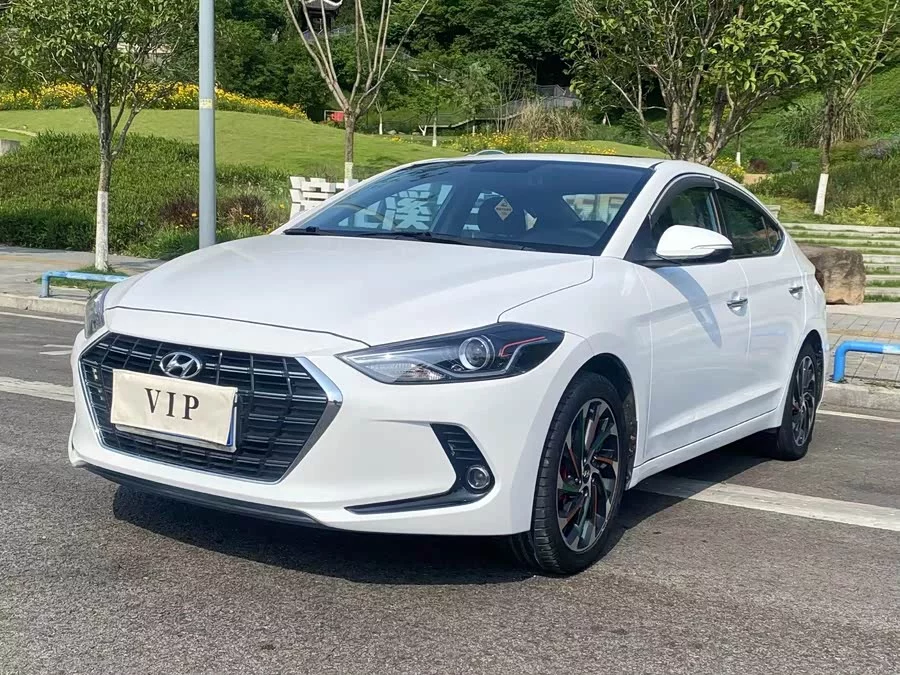 Hyundai elantra