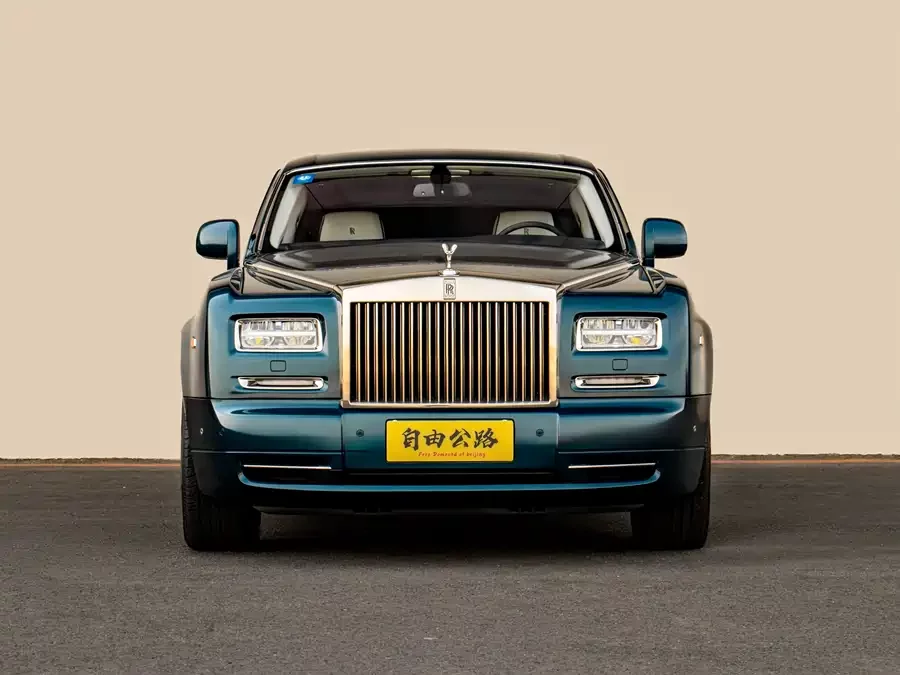 Rolls-Royce Phantom
