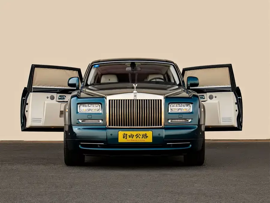 Rolls-Royce Phantom