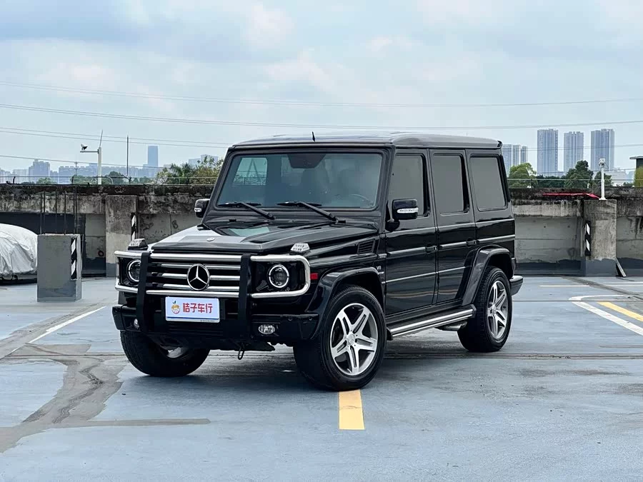 Mercedes Benz G-rated
