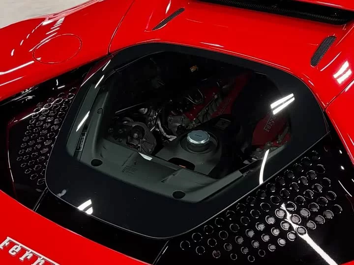 ferrari SF90