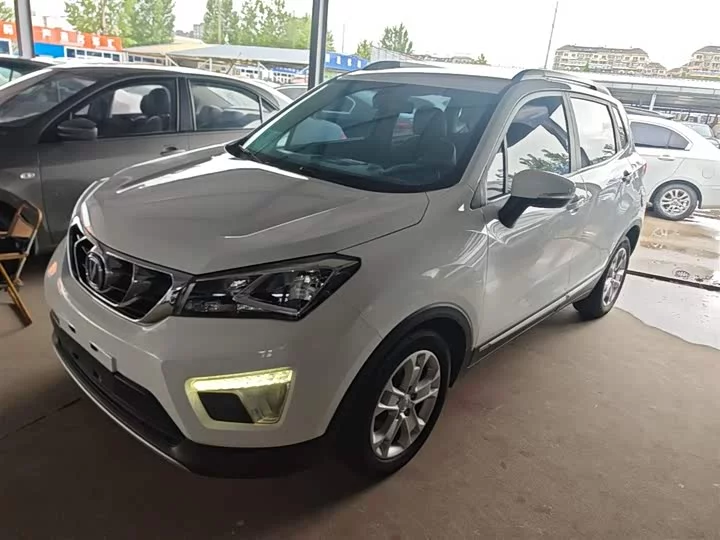 Changan CS15
