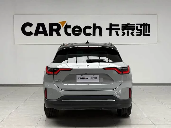 NIO ES6