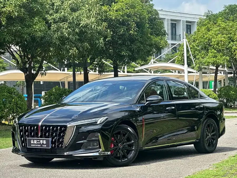 Hongqi H6