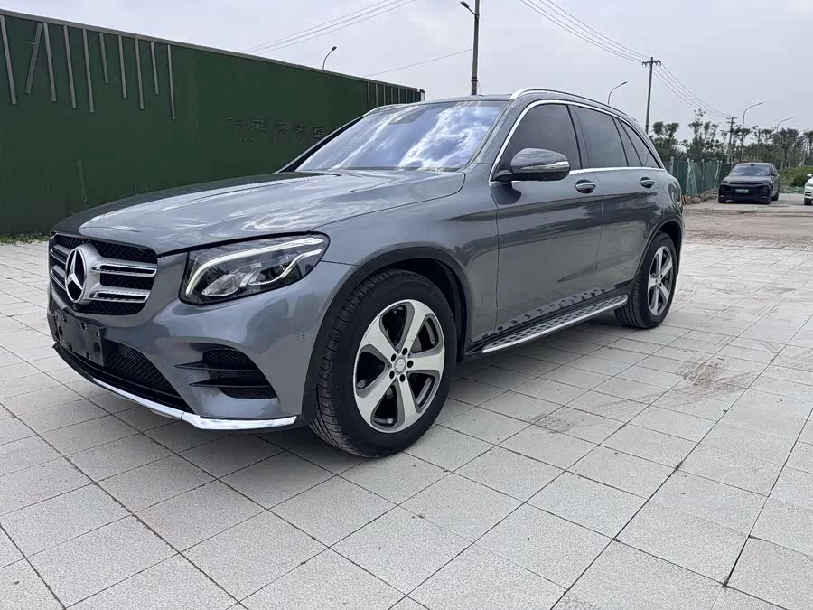 Mercedes Benz GLC