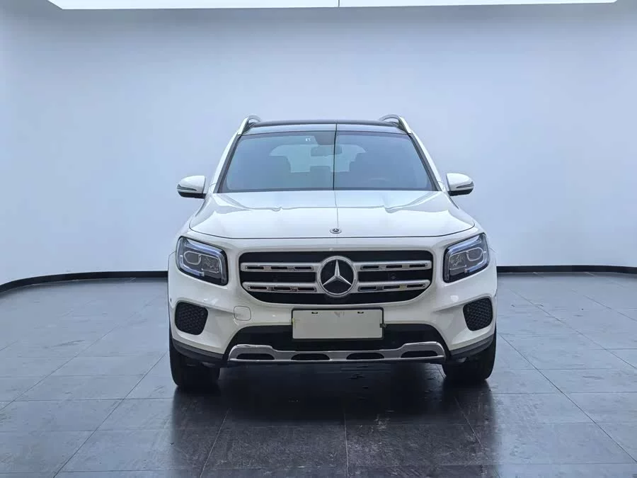 Mercedes Benz GLB