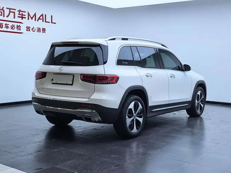 Mercedes Benz GLB