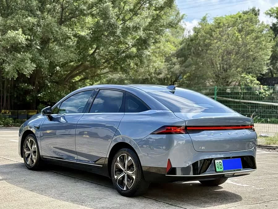 Xpeng P5