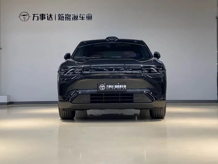 Changan E07