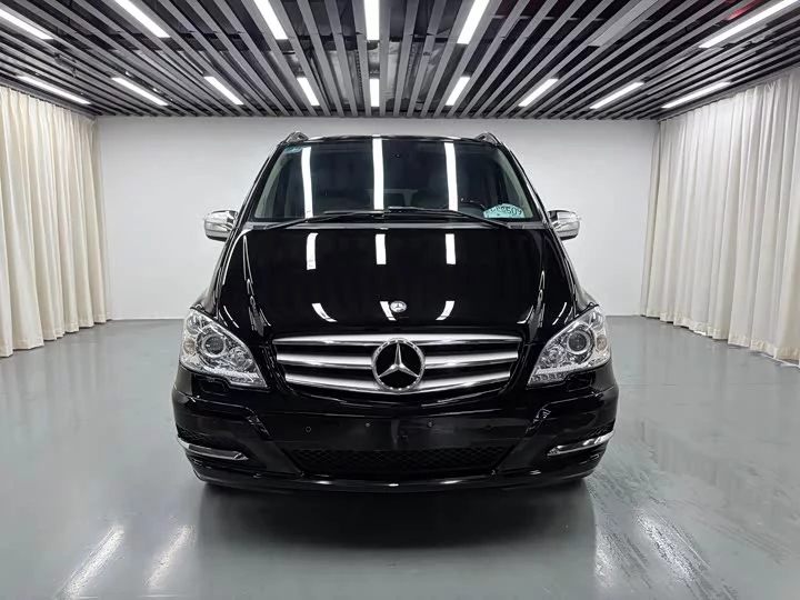 Mercedes-Benz Viano