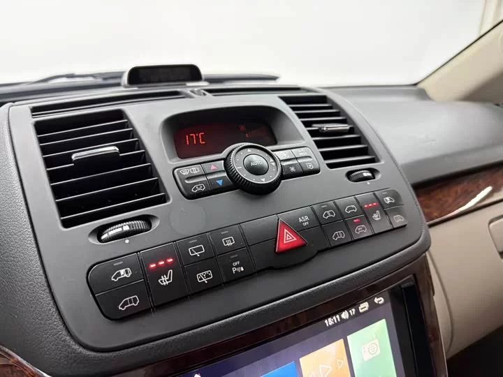 Mercedes-Benz Viano