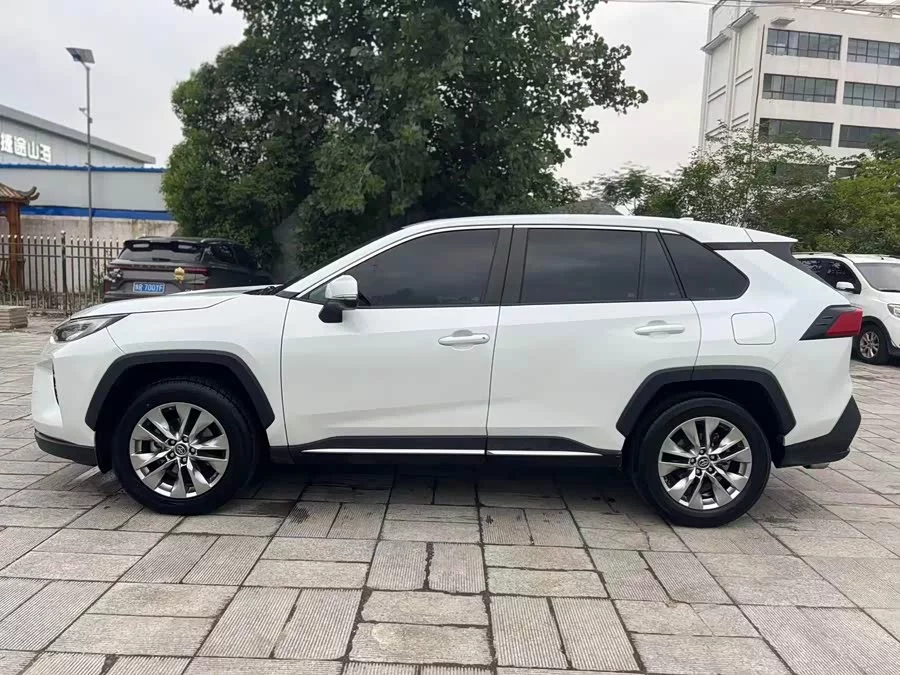 Toyota Wildlander
