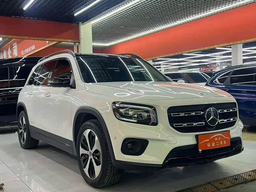 Mercedes Benz GLB