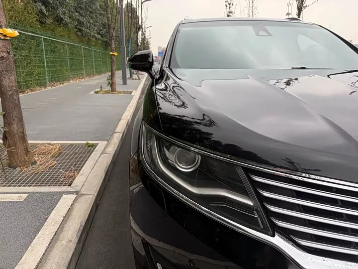 Lincoln MKX