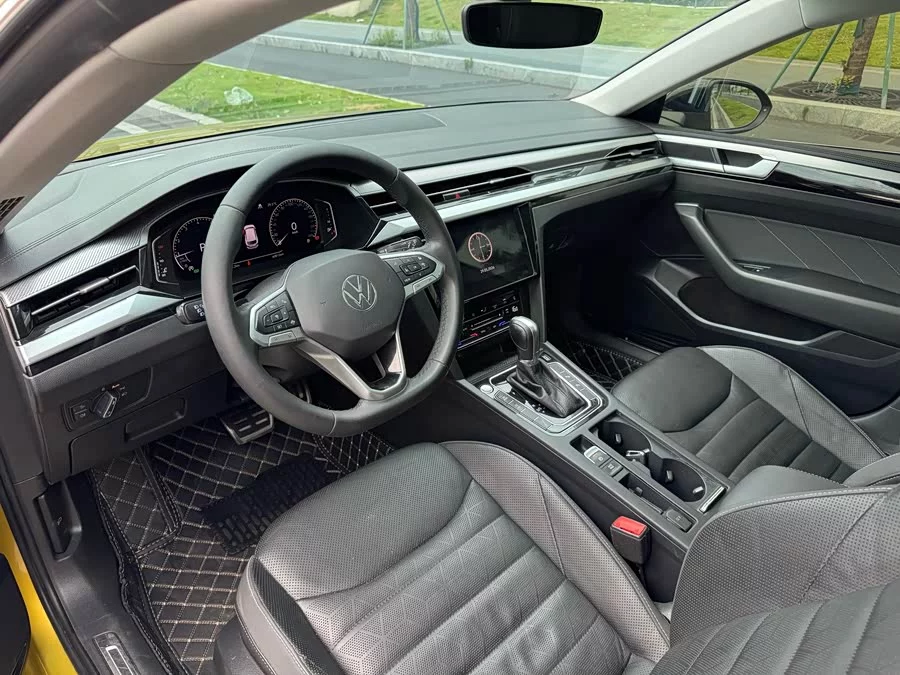 Volkswagen FAW- CC