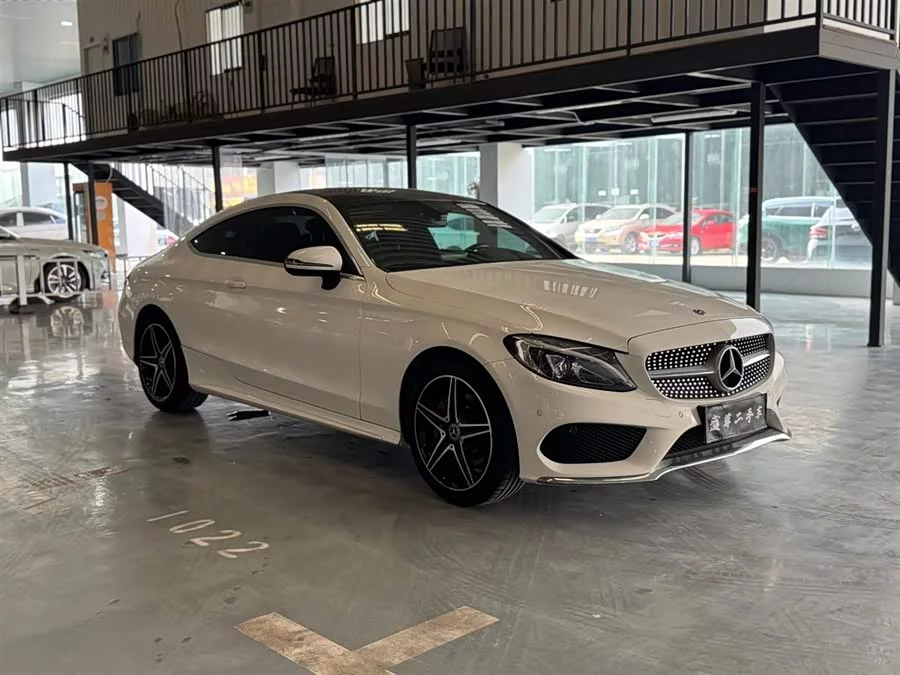 Mercedes-Benz C-Class