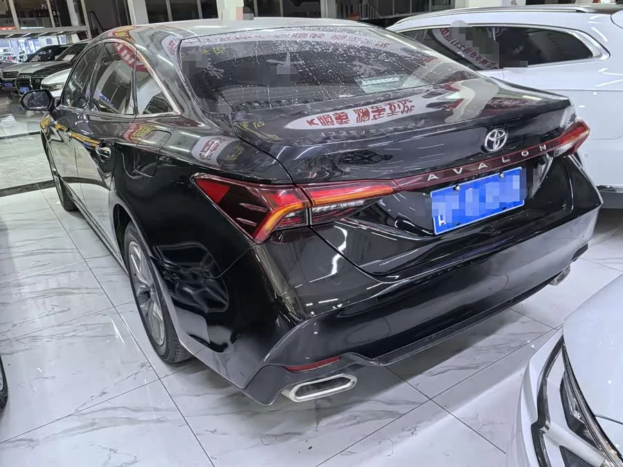 Toyota Avalon