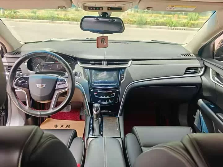 Cadillac XTS