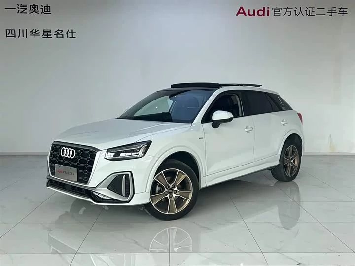 Audi Q2L