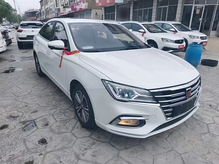 Roewe i5
