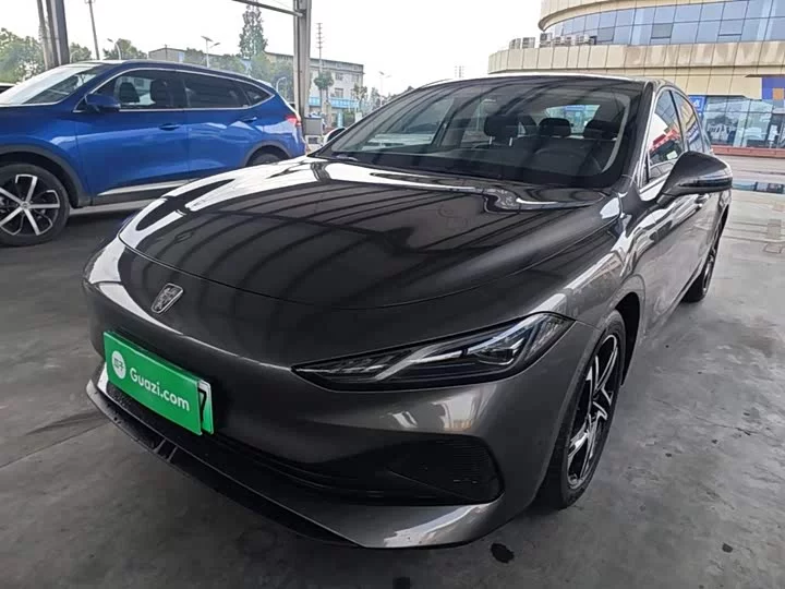 Roewe D7