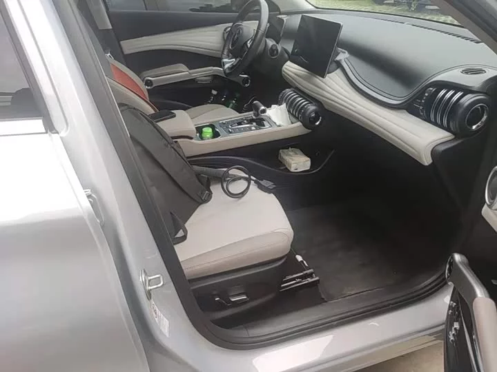 BYD Yuan PLUS